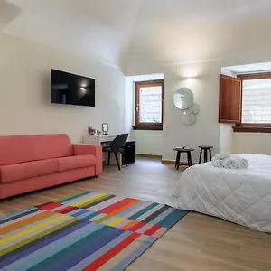 Mater Rooms&suites, Self Check In Italie