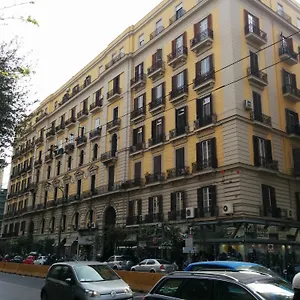Be Italian Flat Bovio Italie